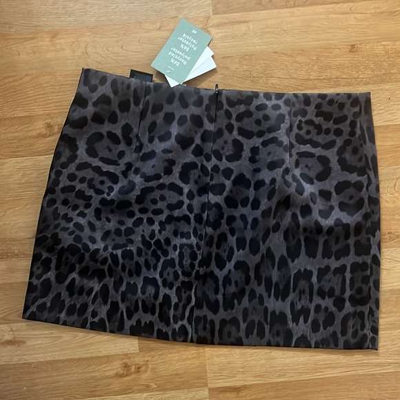 Leopard Print Mini Skirt 12 - Picture 4 of 4